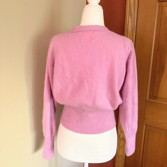 CRUSH 100% Cashmere Sweater Fitted Cardi in Purplish Pink Sz Small - Picture 4 of 9